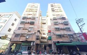 台南科大採光四房平車