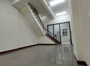 潮州招財進寶臨15米路金店住