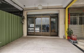 鹽埕愛河駁二商圈商四懷舊透天店面