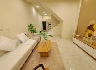 鳳山行政中心正義車站精美車庫透天