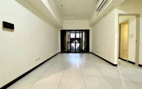 新悅城凱旋大露台三房平車