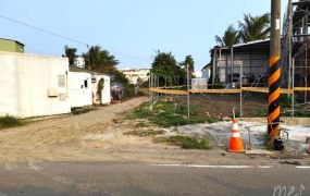 仁德田厝鄰86工廠旁農地有合法農業設施