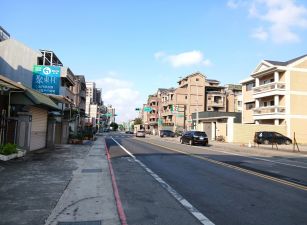 八德興仁夜市旁建地