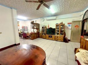 公館全有雙車美透