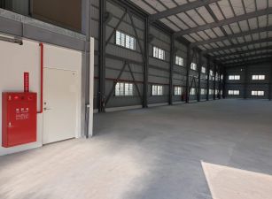 彰濱工業區/挑高8米/鋼構廠房 &bull;    彰化廠房買賣/工業地/建地/徵收農地/廠房出租