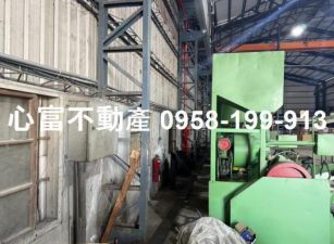 路竹省道旁天車乙工廠房