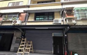 八德捷運綠線G01【八德國小】全新翻新整理車位美透天