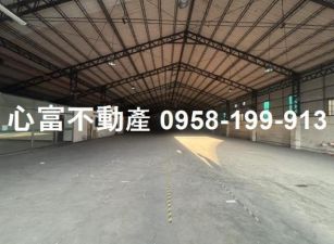 永康雙鐵門進出大面寬廠房