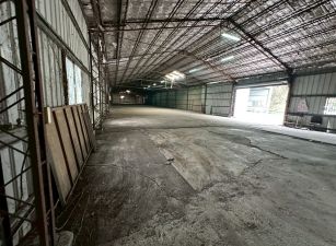 六分路大廠房(可分租)