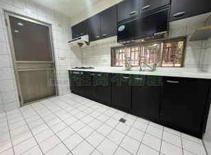 苗栗市最超值大將軍雙拼別墅