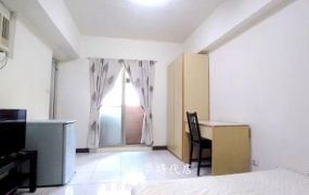 東區  - 近成大波哥邊間套房 - 298萬