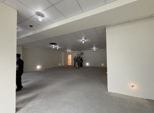 新莊全新商辨大樓