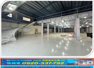 龍潭交流道旁漂亮廠房