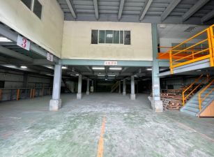 琪琪推~近五股交流道旁鋼構貨梯廠房