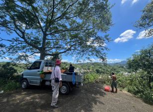 霧峰近公車學校景觀投資地