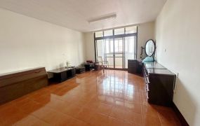 甲后商圈7-11旁2F大坪數美房