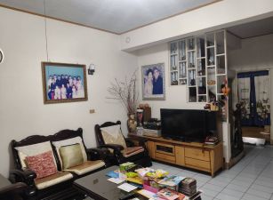 西屯區黎明路活路孝親透天