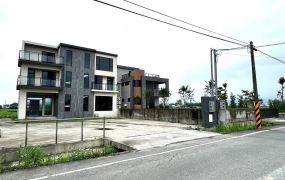 永慶許書豪★近冬山河畔全新可民宿電梯農舍