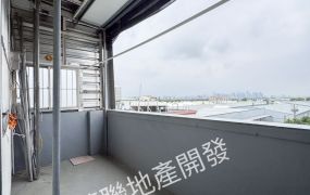 ✨【專任親友件｜近大雅市區｜臨路型車庫透天】-區段徵收農地 工業地