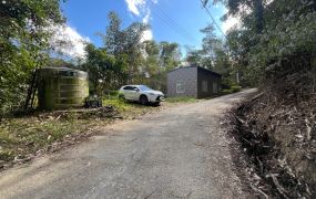 鹿谷近瑞峰國中合法厝地大