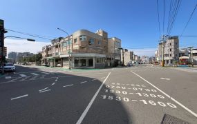 專任頭份學校旁角間金透店