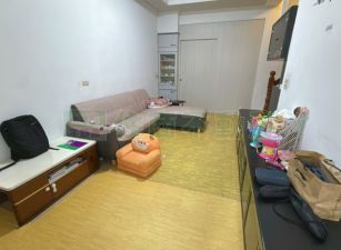 竹南龍山車庫透天