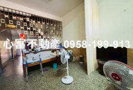 岡山媽祖廟旁店住(學區林立)