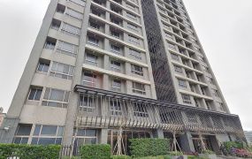 專售｜天琴｜輕軌公園旁綠意盎然三房