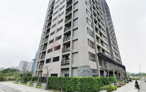 專售｜天琴｜輕軌公園旁綠意盎然三房