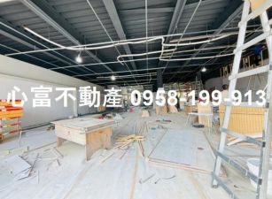 楠梓藍田路商圈店面2樓出租