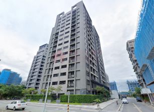 專售｜天琴｜輕軌公園旁綠意盎然三房