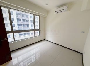 專售｜天琴｜輕軌公園旁綠意盎然三房