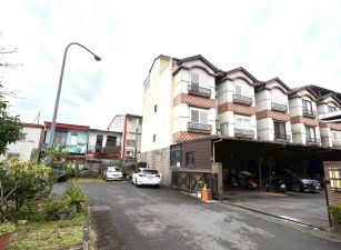 永慶許書豪★義成商圈高第優質社區邊間別墅