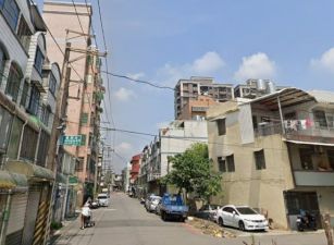 龍南路旁大面寬建地