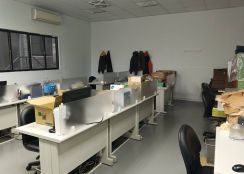 琪琪🐝推~近五股交流道產業園區冷凍倉儲廠1樓