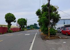 土地珠寶專才【大寮農地出售｜12米路三角窗870坪】企業自用首選｜近大發工業區・88快速道路