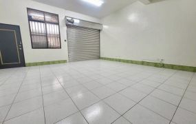 大寮昭明國小4樓有車庫透天