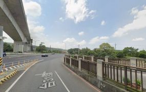 湖口台31 /挑高8米/天車廠房 &bull;   新竹廠房買賣/工業地/建地/徵收農地/廠房出租