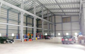 琪琪🐝推~龍潭高原交流道旁高11米廠房