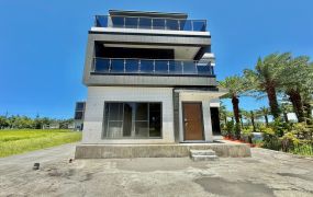 永慶許書豪★五結全新合法現代風電梯農舍