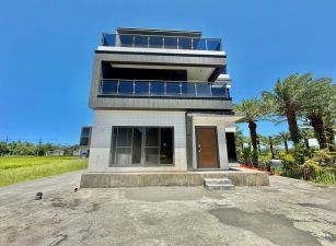 永慶許書豪★五結全新合法現代風電梯農舍