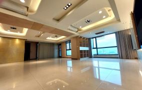 永慶許書豪★宴京帝寶大坪數雙車位高樓層美景三房