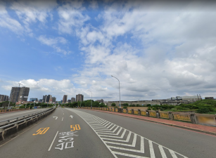 大竹交流道40米路一般農(交通用地變更中) &bull;    桃園工業地廠房買賣/建地/徵收農地/廠房出租