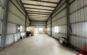 新屋東福路農舍