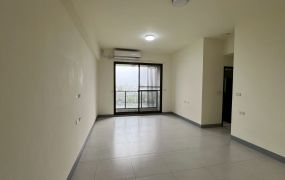 美光在我家旁(世紀花園)