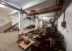 三重新穎透天廠房(天車) &bull;   新北市廠房買賣/工業地/建地/徵收農地/廠房出租