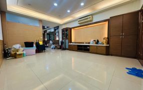 平鎮【玫瑰花園】5房雙車別墅~ 歡迎預約看屋