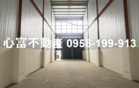 全新!!新市優質挑高工業廠房出租