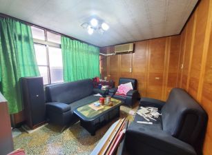 A21捷運旁【忠福商圈】超值透天~