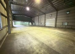 琪琪🐝推~近台65快速道路泰山捷運交流道旁倉庫廠房